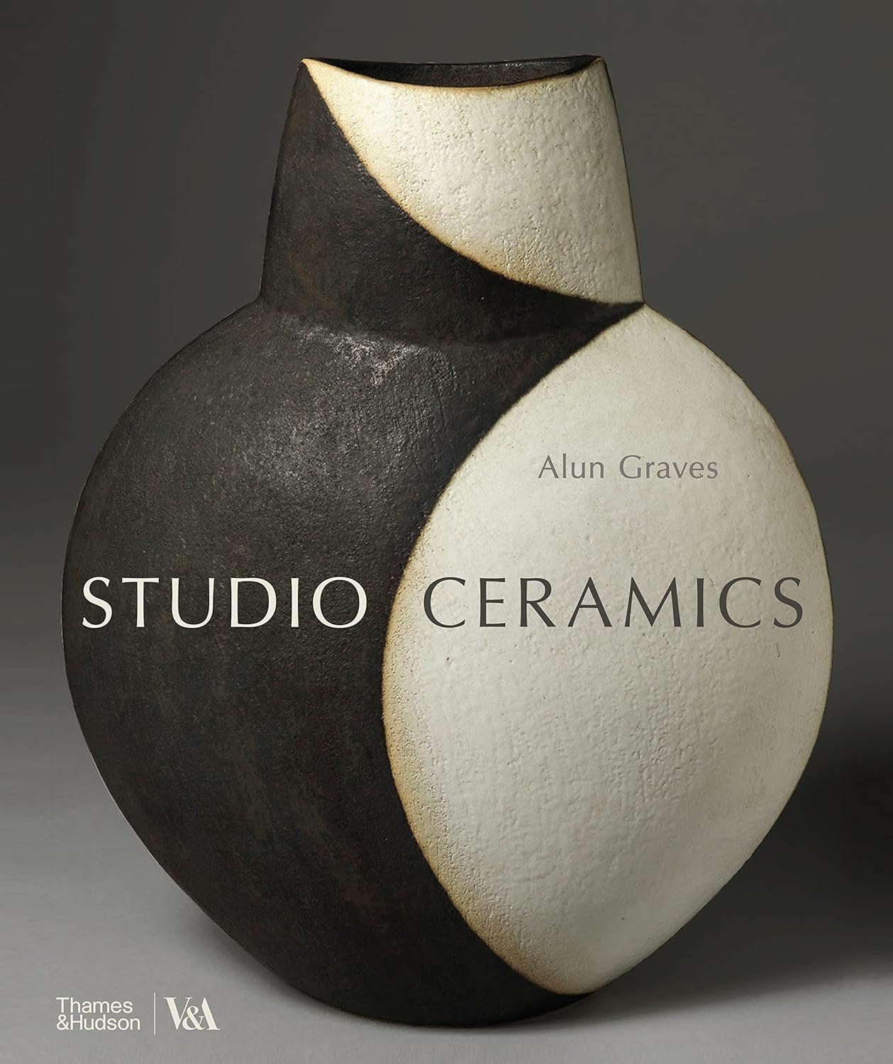 Studio Ceramics Hardback