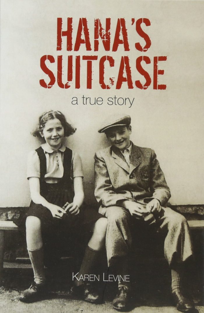 Hana' s Suitcase. A True Story Hana' s Suitcase. A True Story