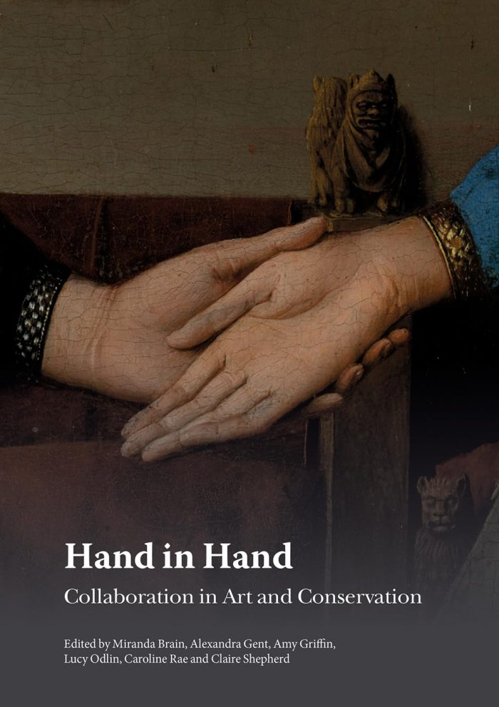 Hand in Hand Hand in Hand