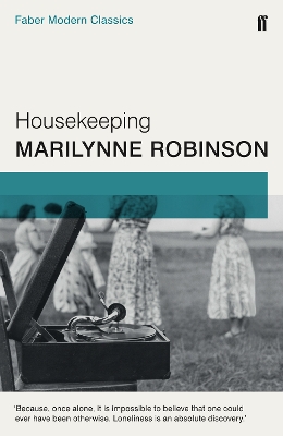 HOUSEKEEPING  PB - MARILYNNE ROBINSON