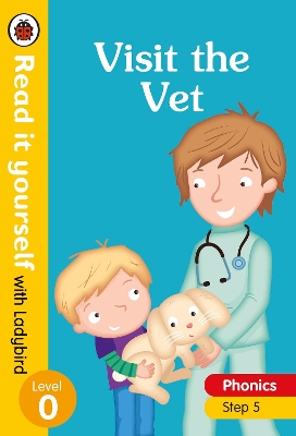 READ IT YOURSELF 0: VISIT THE VET - LADYBIRD