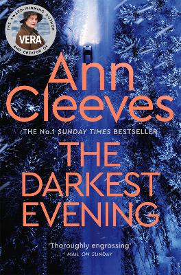 THE DARKEST EVENING PB - ANN CLEEVES