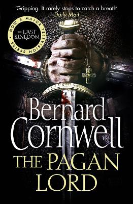 THE PAGAN WORLD PB - BERNARD CORNWELL