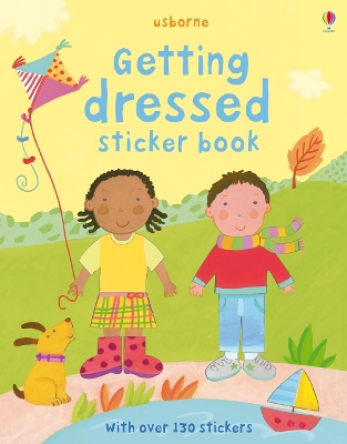 USBORNE : GETTING DRESSED STICKER BOOK (+ STICKERS) PB - FEL