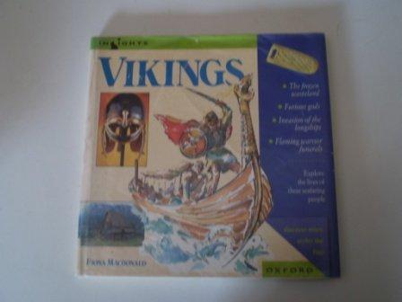 VIKINGS HC - FIONA MACDONALD