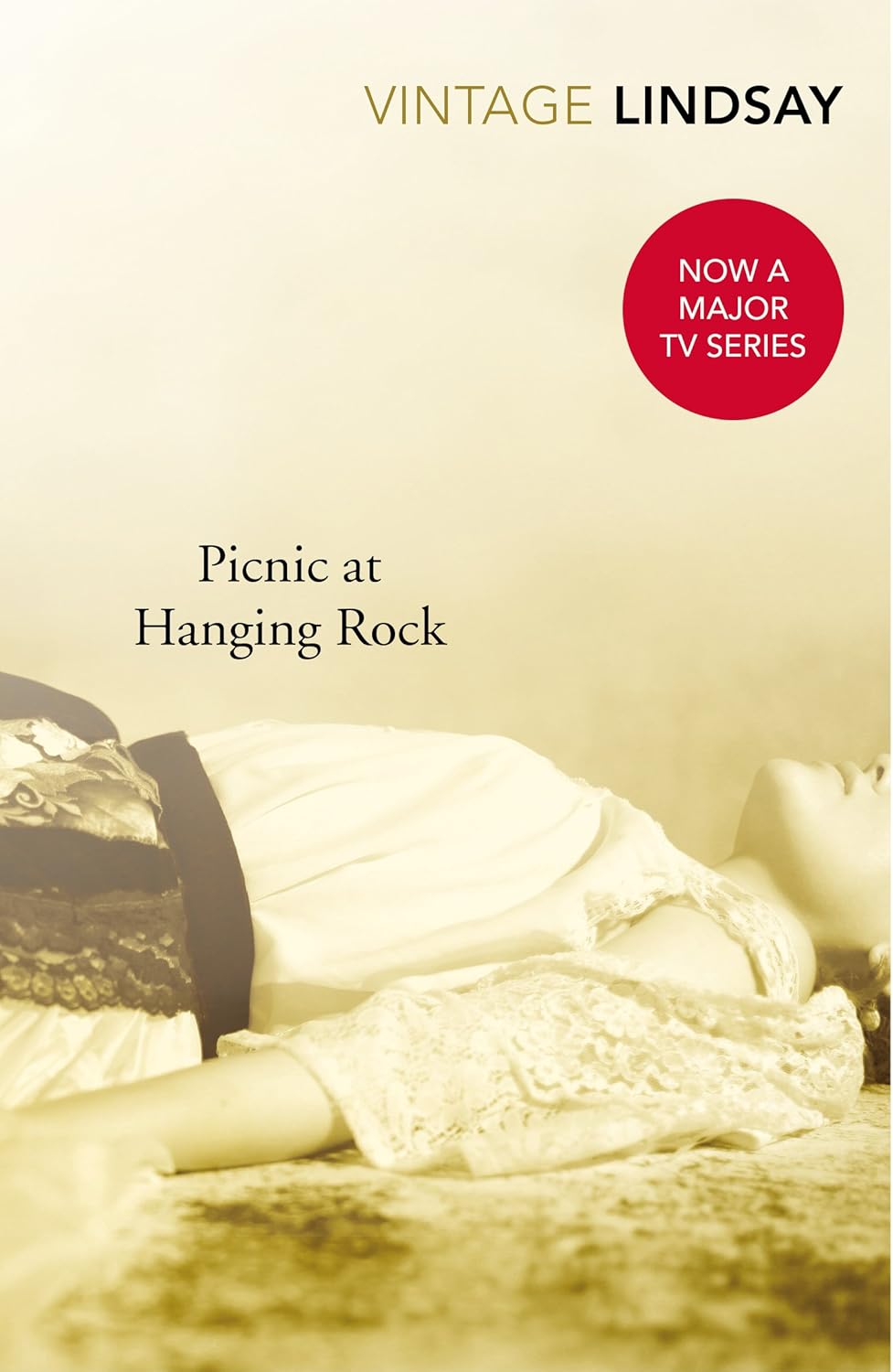 PICNIC AT HANGING ROCK :A BBC BETWEEN THE COVERS BIG JUBILEE READ PICK - JOAN LINDSAY