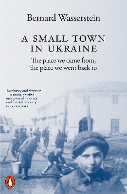 PENGUIN ORANGE SPINES : A SMALL TOWN IN UKRAINE PB - BERNARD